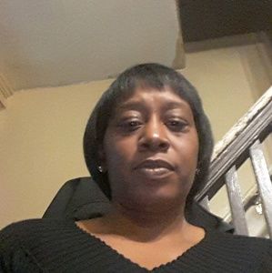 Meet your Posher, Donielle